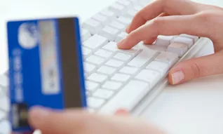 Photo article saisie sur compte bancaire sans avertissement.png