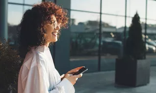 Portrait robot d'un huissier de justice