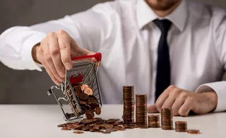 Photo article a partir de quelle somme un huissier intervient