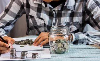 combien-de-temps-un-notaire-peut-garder-l-argent-d-une-succession